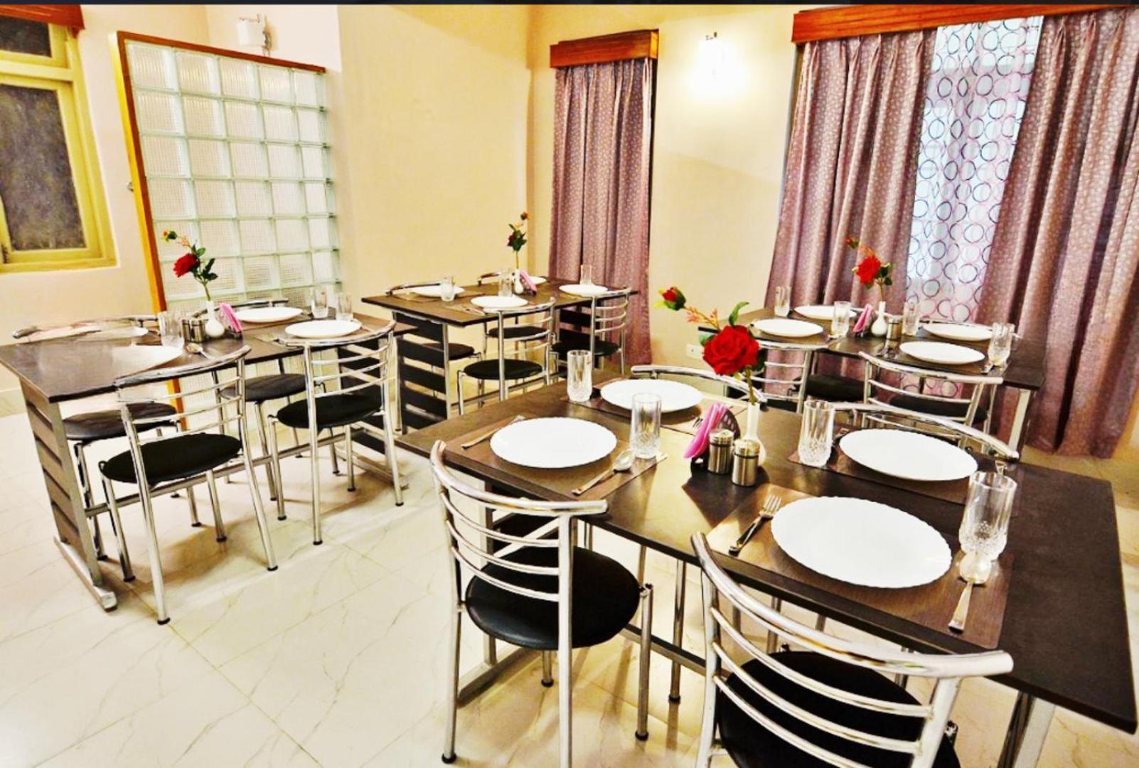 Hotel Powring Gangtok Buitenkant foto